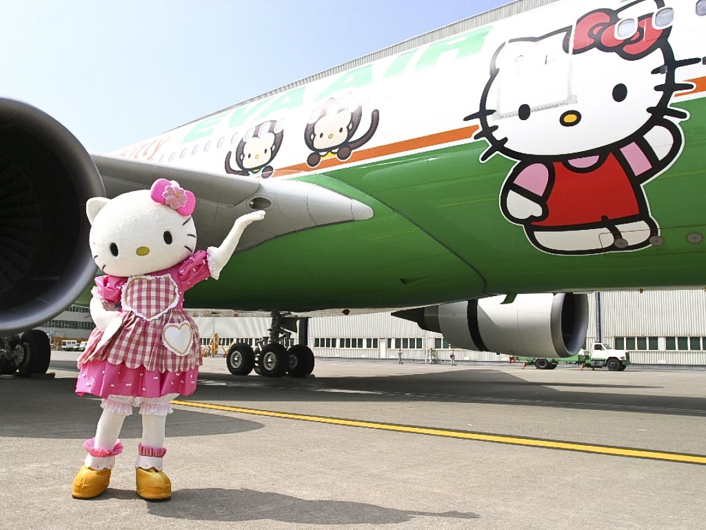 Hello Kitty Hero