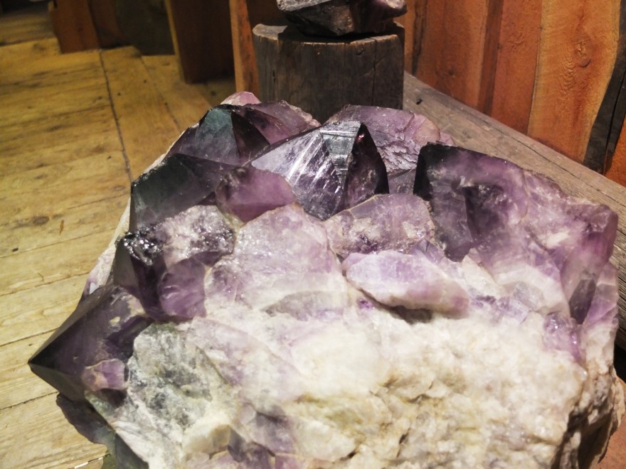 Digging for magic Amethyst in Lapland Hejorama